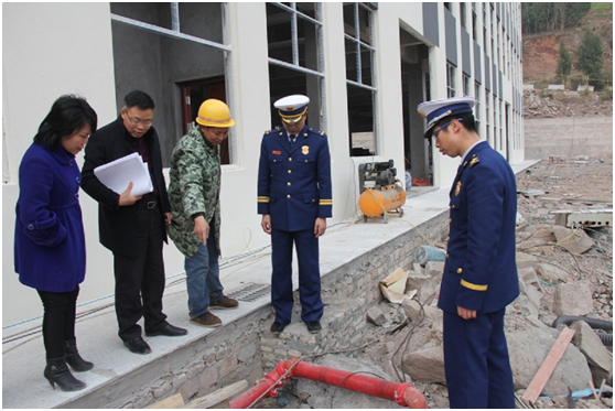 云陽(yáng)縣消防大隊(duì)深入民營(yíng)企業(yè)開展消防技術(shù)指導(dǎo)服務(wù)，助推企業(yè)安全生產(chǎn)